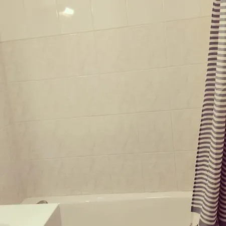 아파트 Au Pied Des Pistes Avec Parking Et Wifi - Fr-1-573-124 *